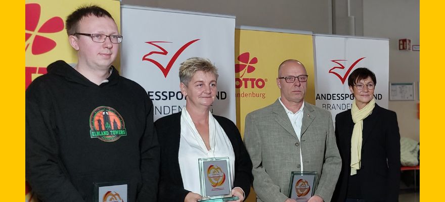 v.l.n.r. Frank Finselberger, Cornelia Peters und Falko Hinneburg erhielten die Auszeichnung 
